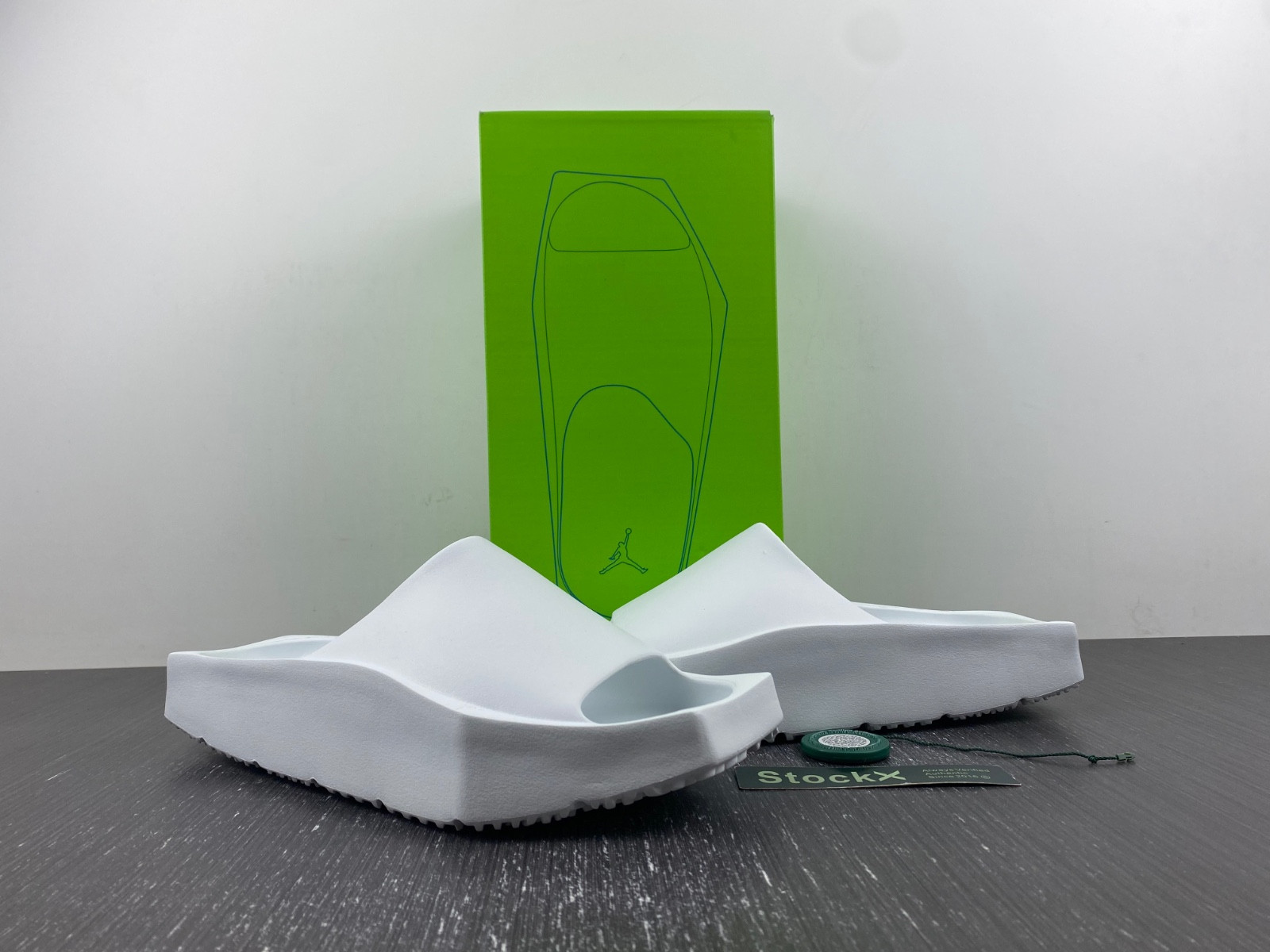 jordan hex mule arrives in “off white” dq8992-100