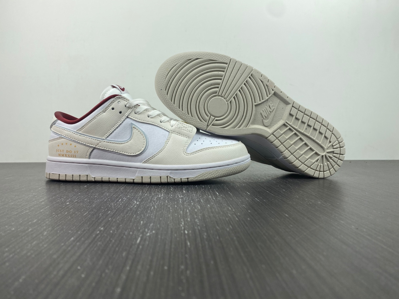 nike wmns dunk low se ''sisterhood'' dv1160-100