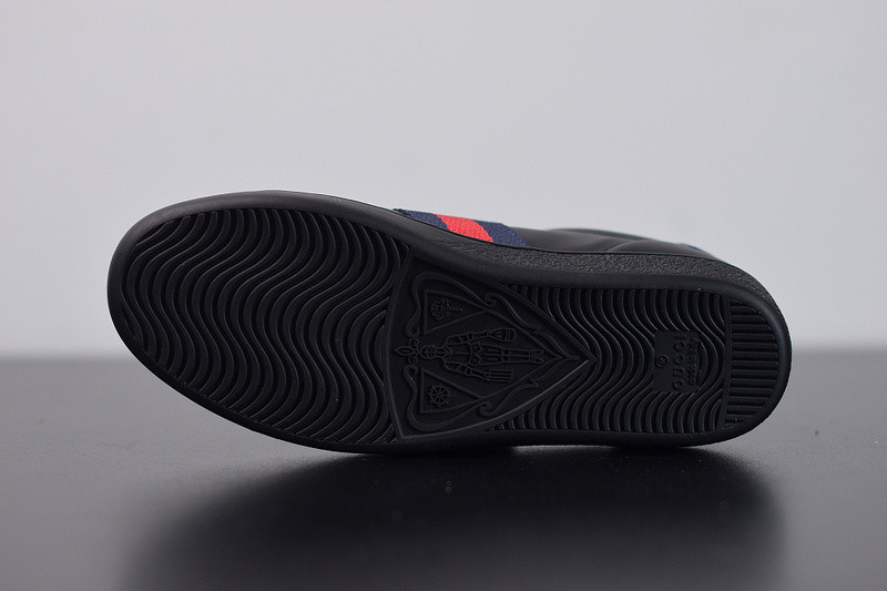 g*u*i ace embroidered low-top sneaker