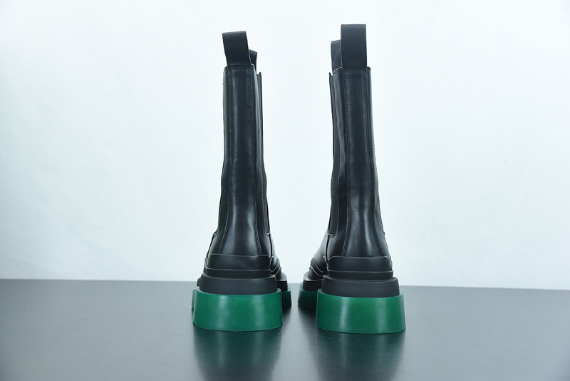 Bo*te*ga ve*ne*ta sneaker