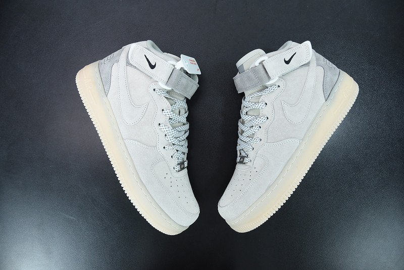 reigning champ x nike air force 1 mid