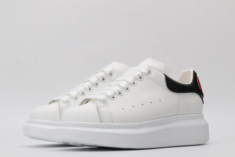 alexer mceen sneakers