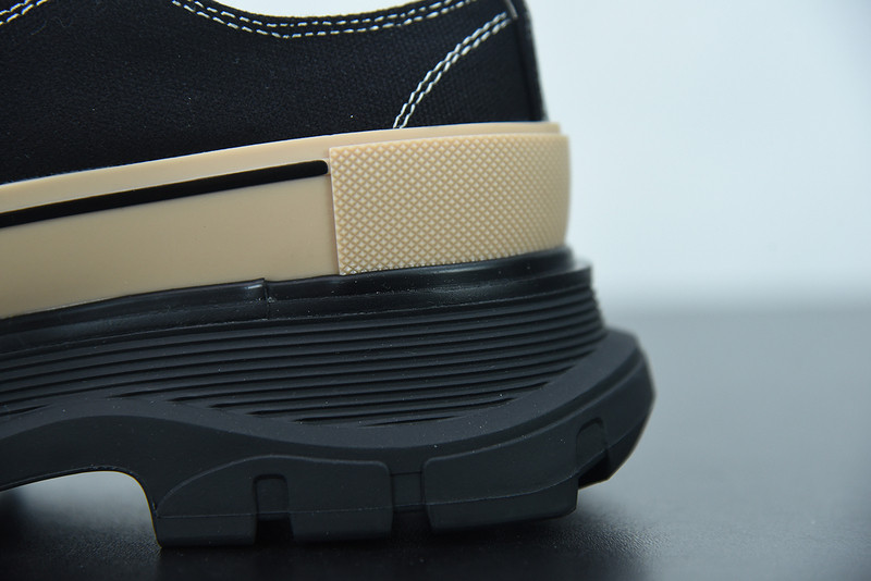 alexer mceen sneakers