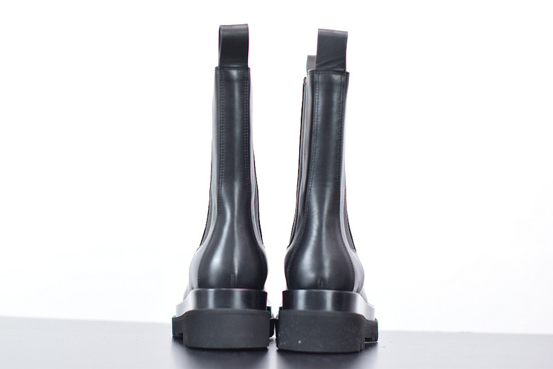 Bo*te*ga ve*ne*ta sneaker