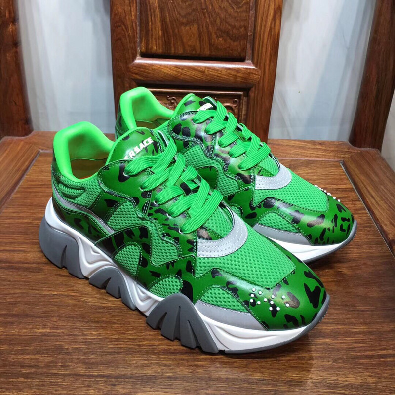 vs chain reaction sneakers