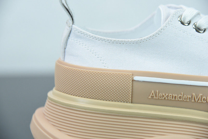 alexer mceen sneakers
