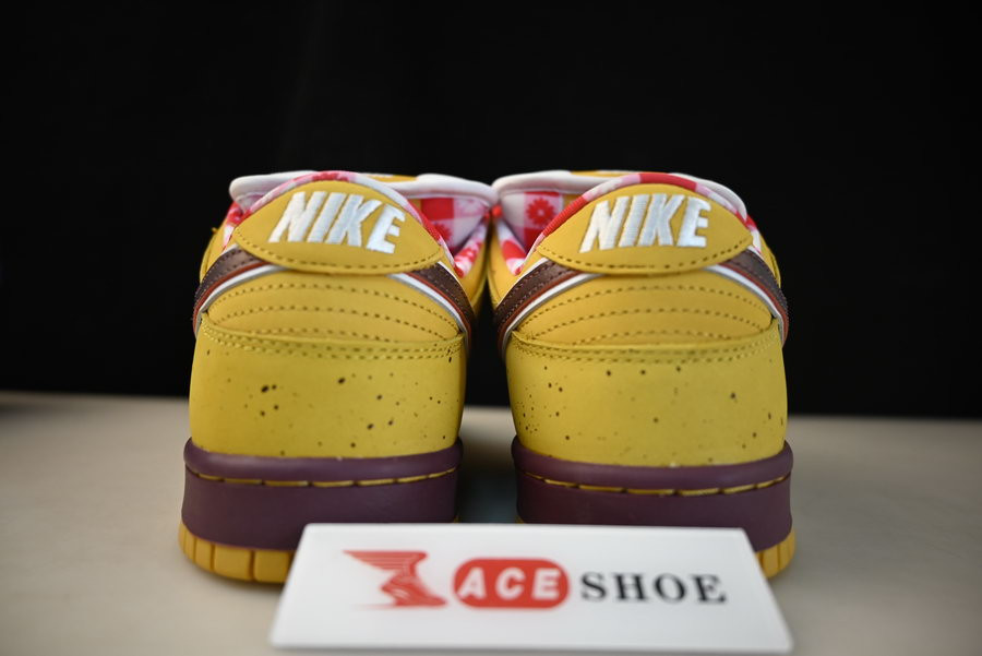 nike sb dunk low yellow lobster 313170-137566