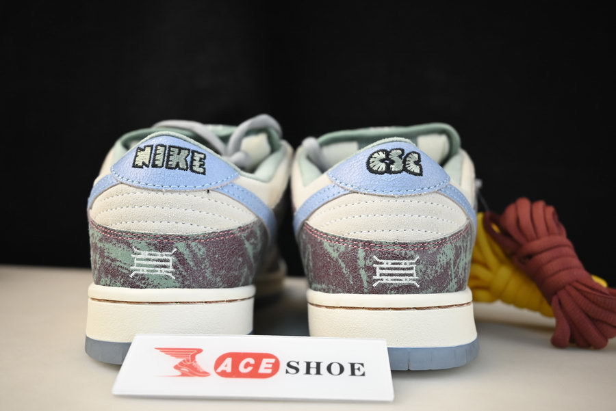 crenshaw skate club x nike sb dunk low fn4193-100