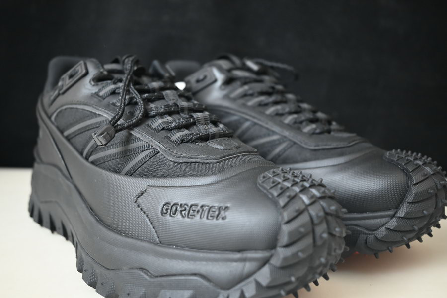 moncler trailgrip gore-tex