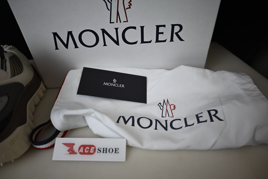 moncler trailgrip gore-tex