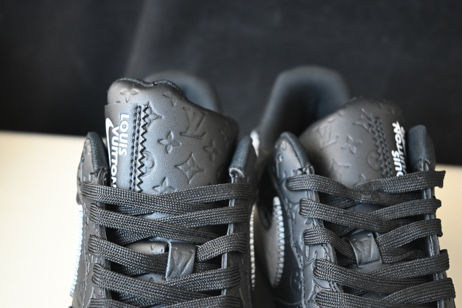 lvt x nike air force1