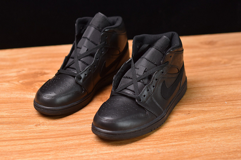 air jordan 1 mid “deep black” 554725-090