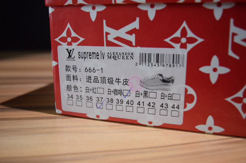 alexer mceen &lv sole sneakers 3057