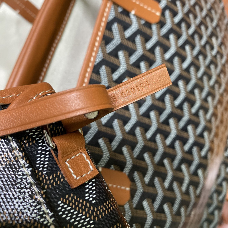 GOYARD PURSE