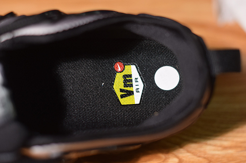 nike air vapormax plus "neon 95" 924453-009