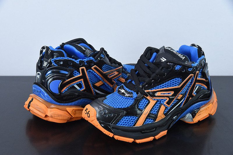 Ba*len*cia*ga runner sneaker