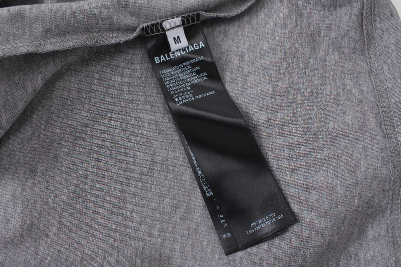 Ba*len*cia*ga clothes