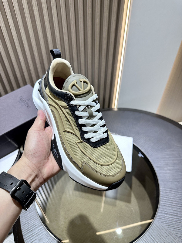 valentino sneaker