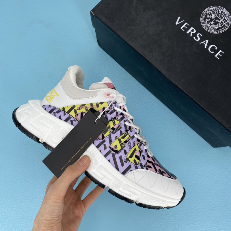 vs chain reaction sneakers