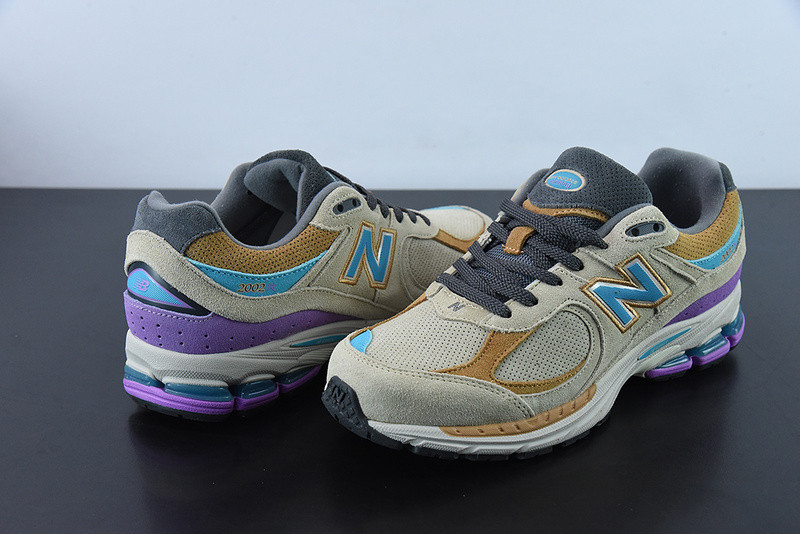 new balance sneaker