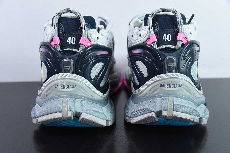 Ba*len*cia*ga runner sneaker