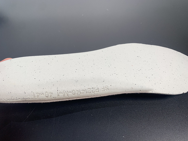 Ba*len*cia*ga runner sneaker