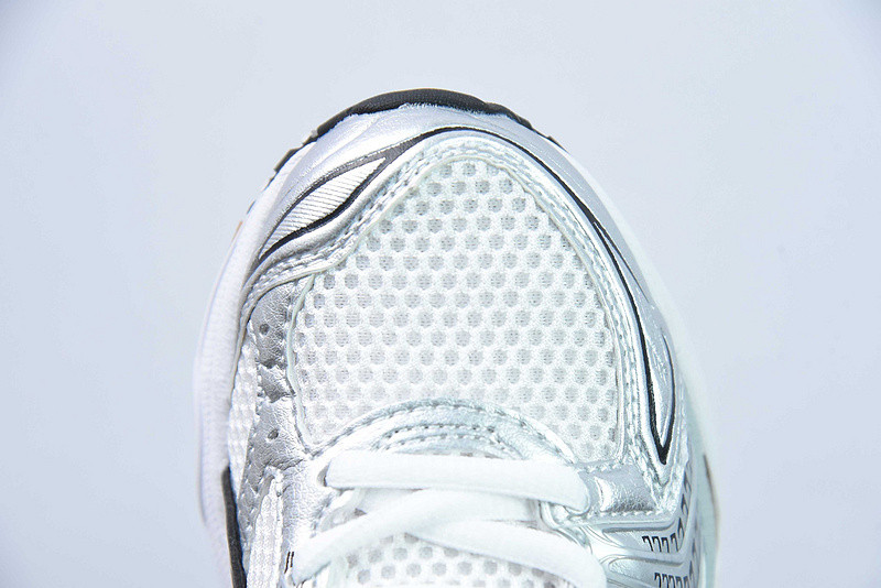 As*ic*s gel kayano 14 