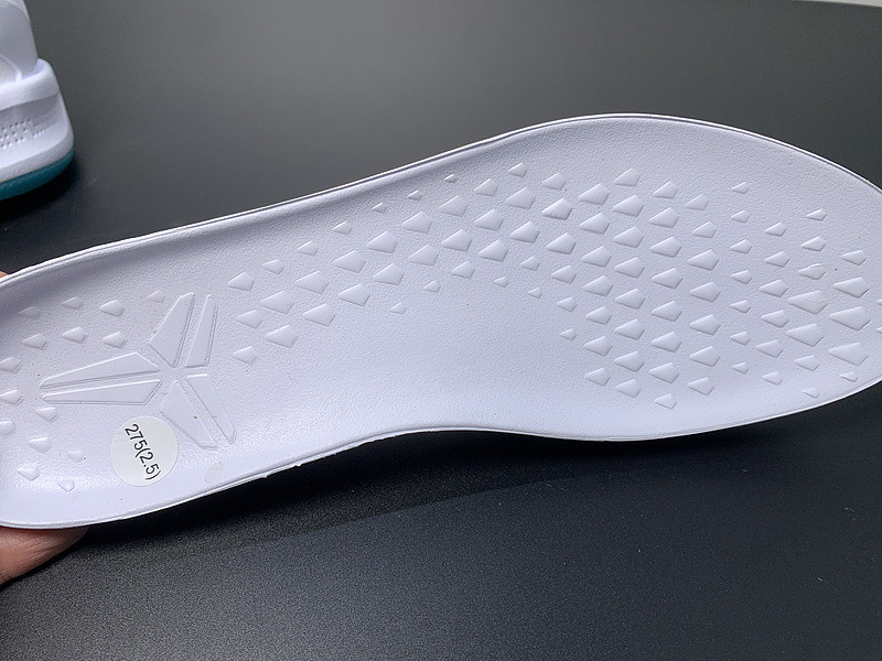 nike kobe 8 protro radiant emerald fq3549-101