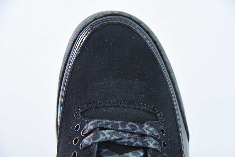Air Jordan 3 "Black Cat" 2025 CT8532-001