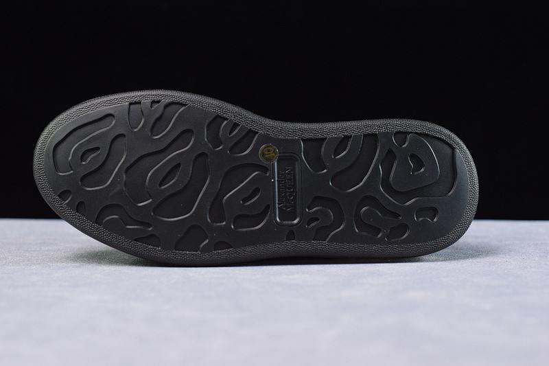 alexer mceen sneakers