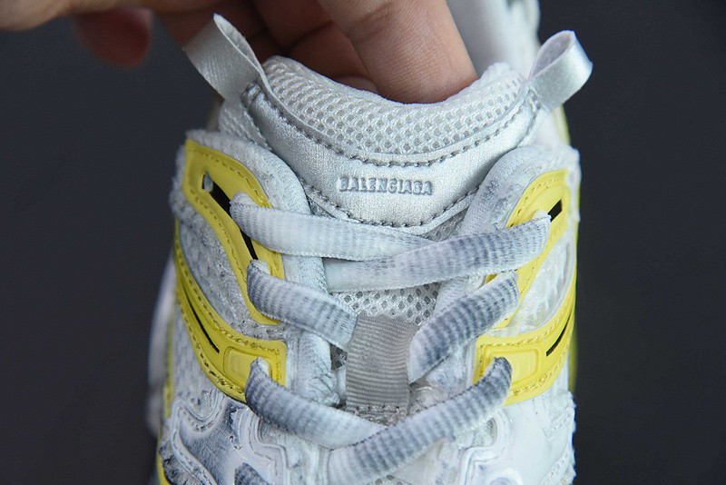 Ba*len*cia*ga runner sneaker