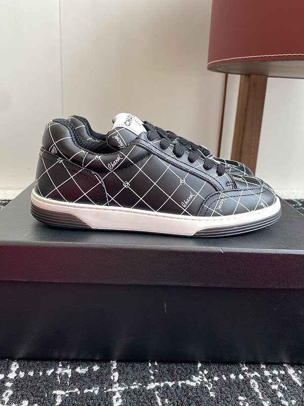 Chanel Sneaker