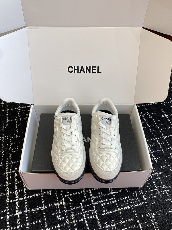 Chanel Sneaker