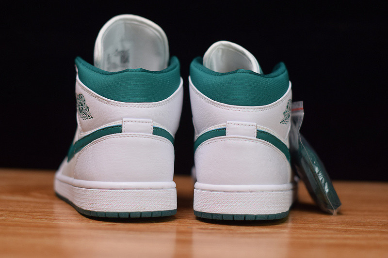 air jordan 1 mid “mystic green” cd6759-103