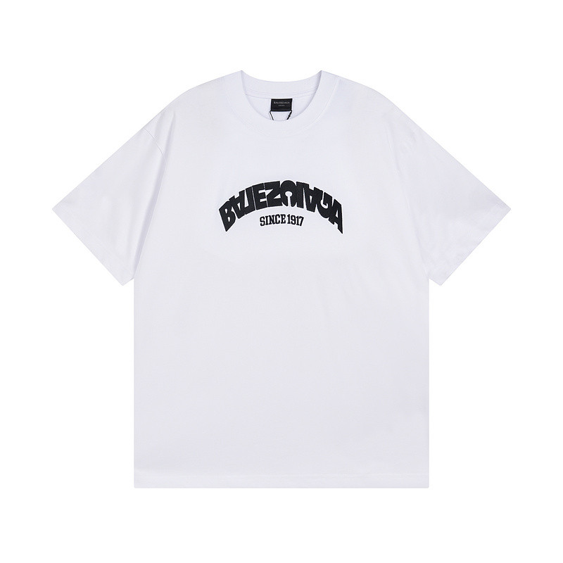 Ba*len*cia*ga clothes