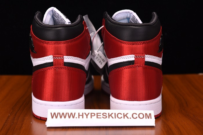 air jordan 1 satin black toe cd0461-016