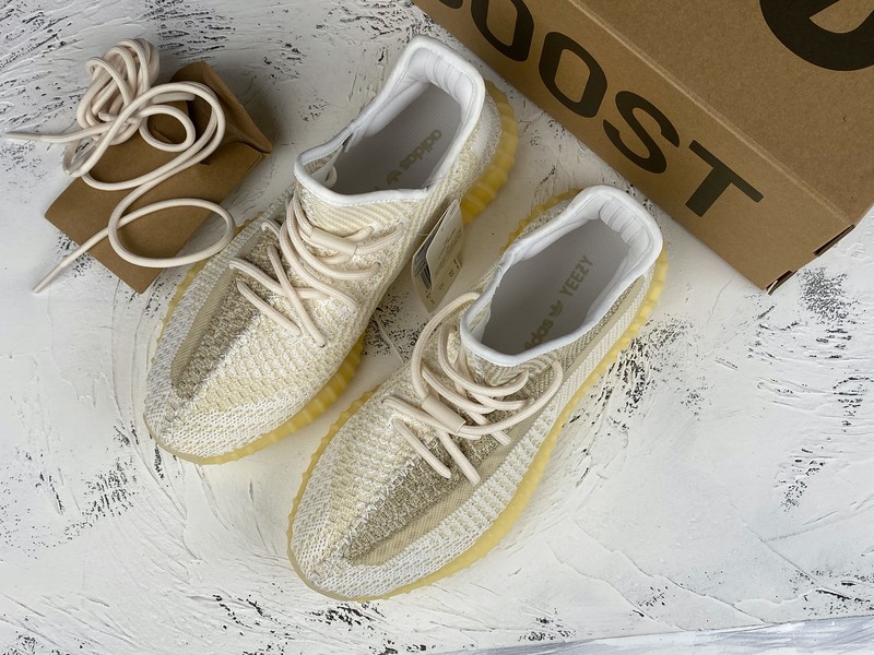 ad*s Y**zy boost 350 v2 natural