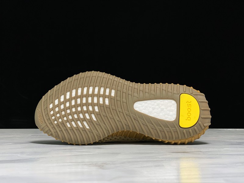ad*s Y**zy boost 350 v2 earth