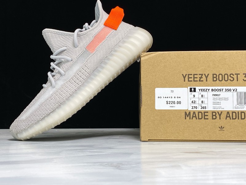 ad*s Y**zy boost 350 v2 tail light