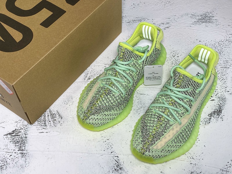 ad*s Y**zy boost 350 v2 yeezreel (reflective)