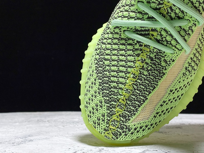 ad*s Y**zy boost 350 v2 yeezreel (non-reflective)