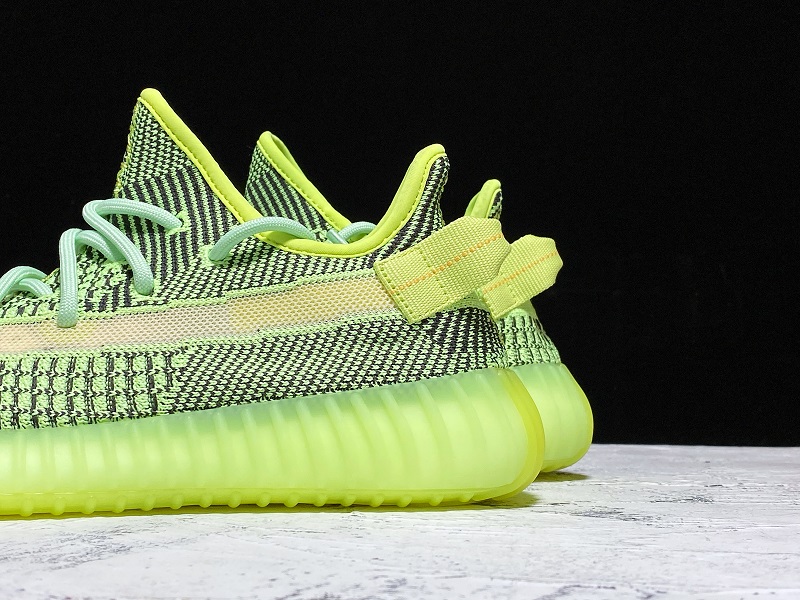 ad*s Y**zy boost 350 v2 yeezreel (non-reflective)