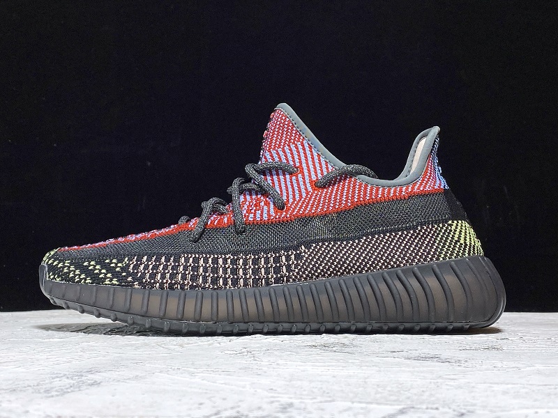 ad*s Y**zy boost 350 v2 yecheil (non-reflective)