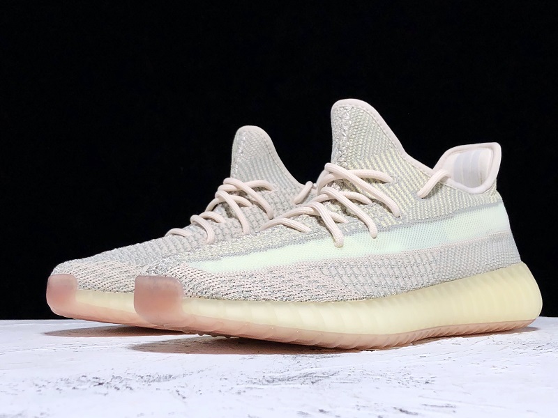 ad*s Y**zy boost 350 v2 citrin (non-reflective)