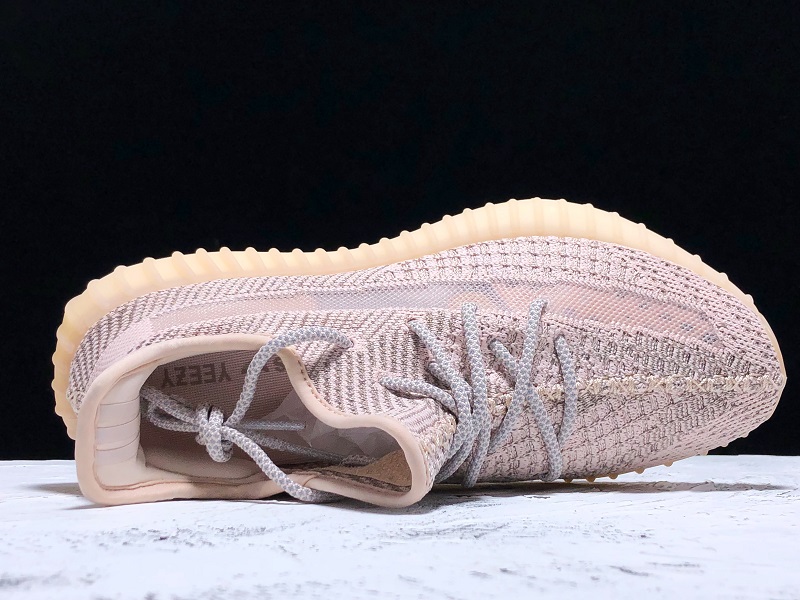 ad*s Y**zy boost 350 v2 synth (reflective)