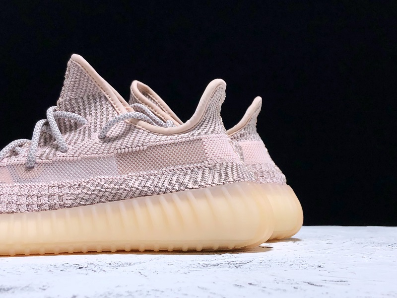 ad*s Y**zy boost 350 v2 synth (reflective)