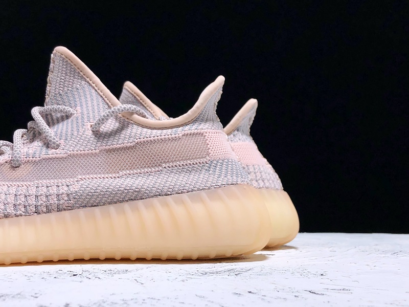 ad*s Y**zy boost 350 v2 synth (non-reflective)