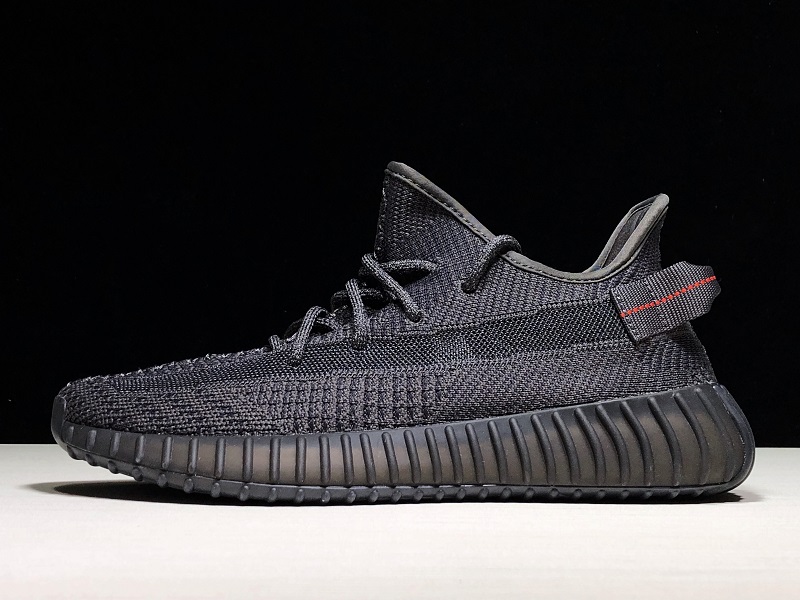 ad*s Y**zy boost 350 v2 black (non-reflective)