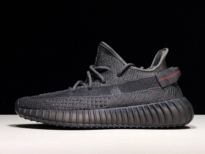 ad*s Y**zy boost 350 v2 static black (reflective)