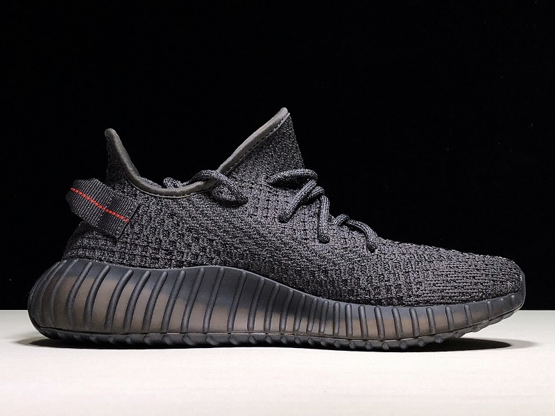 ad*s Y**zy boost 350 v2 static black (reflective)